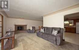 12 MCCULLOCH STREET | Stratford Ontario | Slide Image Thirteen