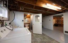 12 MCCULLOCH STREET | Stratford Ontario | Slide Image Thirty-five