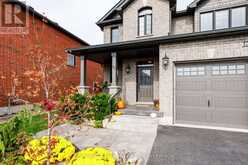 13 GILPIN CRESCENT | Collingwood Ontario | Slide Image Four