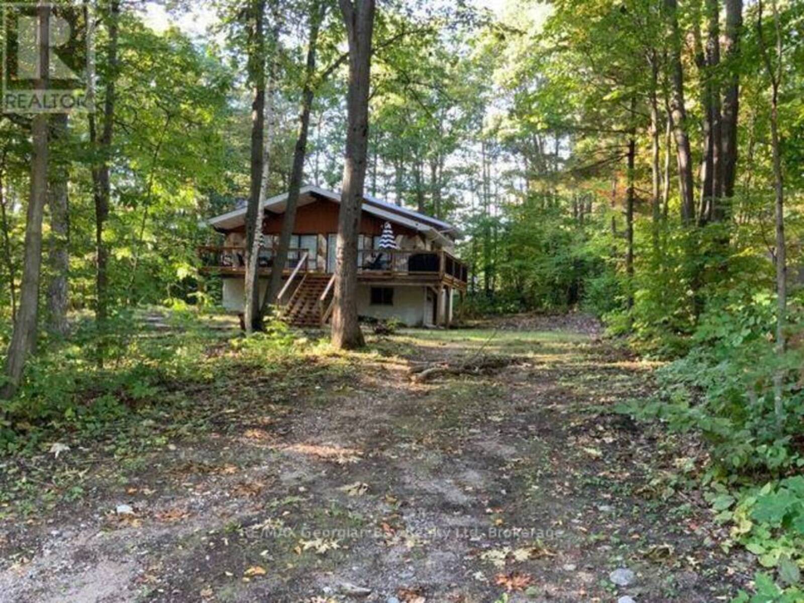 44 TALL PINES DRIVE NW, Tiny, Ontario L9M 0H4