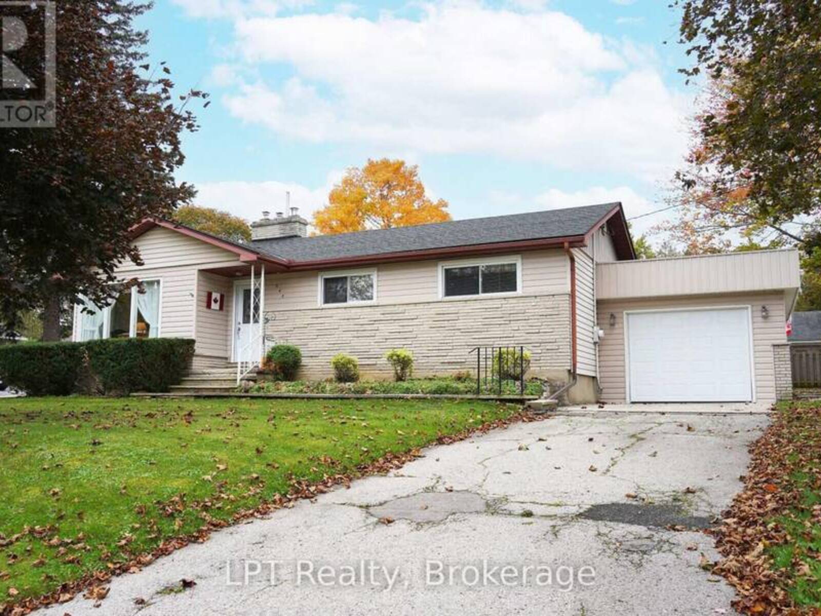 463 FRANK STREET, Georgian Bluffs, Ontario N0H 2T0