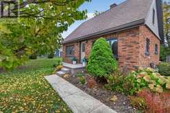 22 CRUICKSHANK STREET | Shallow Lake Ontario | Slide Image Six