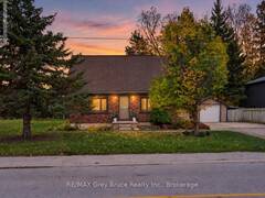 22 CRUICKSHANK STREET Shallow Lake Ontario, N0H 2K0