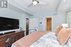 19 COLLSHIP LANE | Collingwood Ontario | Slide Image Seventeen