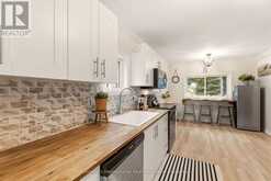 543 MUSKOKA RD 3 ROAD N | Huntsville Ontario | Slide Image Sixteen