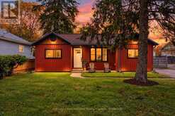 543 MUSKOKA RD 3 ROAD N | Huntsville Ontario | Slide Image One