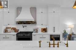 93 MOONSTONE ROAD E | Oro-Medonte Ontario | Slide Image Twelve