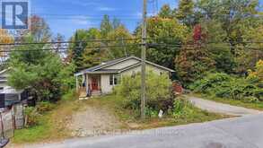 1014A BURGESS AVENUE | Bala Ontario | Slide Image Five