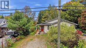 1014A BURGESS AVENUE | Bala Ontario | Slide Image Six