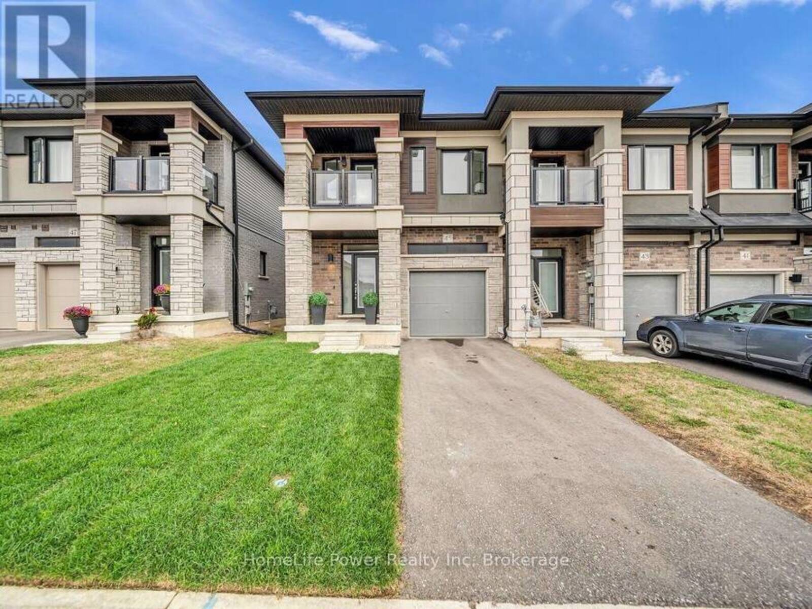45 GEORGE BRIER DRIVE W, Paris, Ontario N3L 0L8