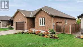 225 WIMPOLE STREET | West Perth Ontario | Slide Image Two