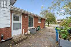 602 COLLEGE AVENUE W | Guelph Ontario | Slide Image Thirty-three