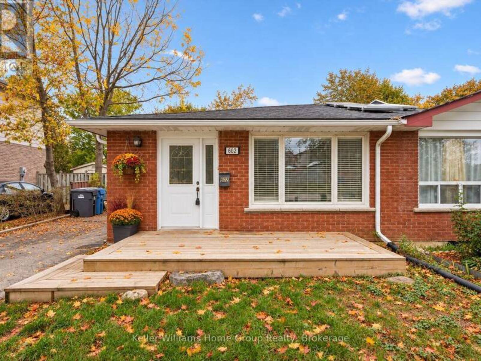 602 COLLEGE AVENUE W, Guelph, Ontario N1G 1T6