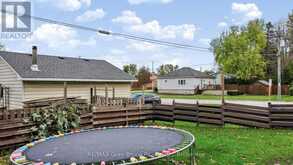 112 8TH STREET S | Chesley Ontario | Slide Image Twelve