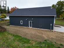 127 KOVAC LANE | Southampton Ontario | Slide Image Thirty