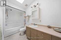 39 ARTHUR STREET N | Guelph Ontario | Slide Image Nineteen