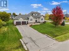 23 BUTTERNUT CRESCENT | Wasaga Beach Ontario | Slide Image Four