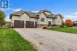 23 BUTTERNUT CRESCENT | Wasaga Beach Ontario | Slide Image Six