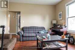 204 BRUNSWICK STREET | Stratford Ontario | Slide Image Twenty