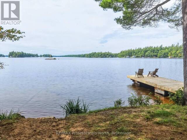 1025 SECTION HOUSE ROAD Muskoka Lakes Ontario, P0C 1M0 - 4 Bedrooms Waterfront Home For sale