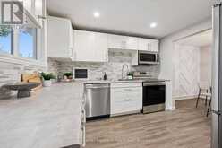 27 ASPEN VALLEY CRESCENT | Guelph Ontario | Slide Image Sixteen