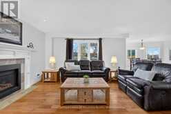 77 LANKIN AVENUE | Bracebridge Ontario | Slide Image Six