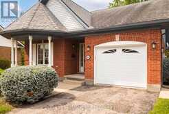 4 ASHCROFT COURT | Guelph Ontario | Slide Image Three