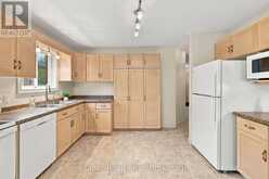 4 ASHCROFT COURT | Guelph Ontario | Slide Image Six