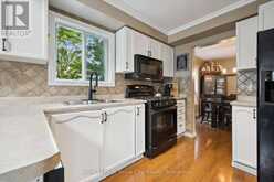 729 WOODHILL DRIVE | Fergus Ontario | Slide Image Eleven