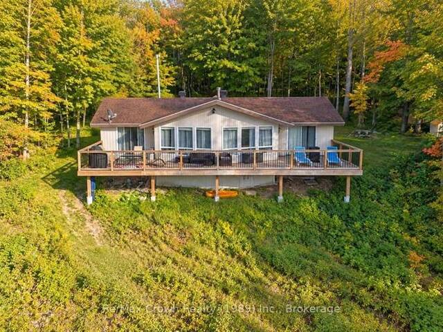 581 LIMBERLOST POINT ROAD Parry Sound Ontario, P0H 2R0 - 3 Bedrooms Waterfront Home For sale