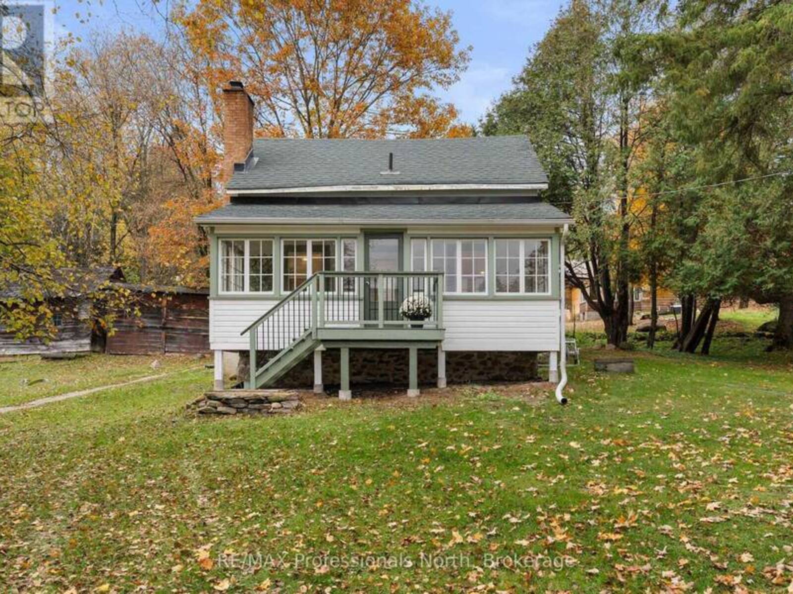 55 PARK STREET, Haliburton, Ontario K0M 1S0