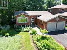 16 BRULE STREET | Penetanguishene Ontario | Slide Image Four