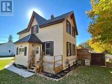 425 YONGE STREET S | Walkerton Ontario | Slide Image Three
