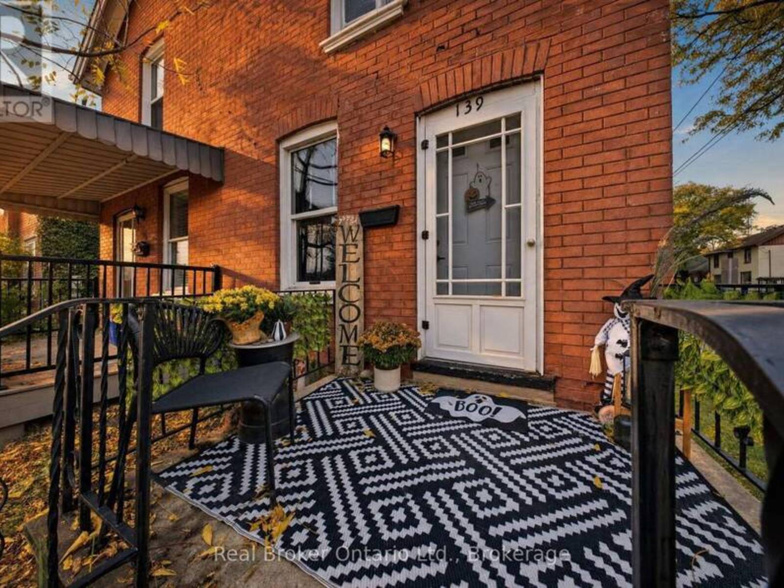 139 SUPERIOR STREET, Brantford, Ontario N3S 2L3
