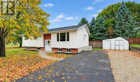 15 GEORGE STREET | Walkerton Ontario | Slide Image Two