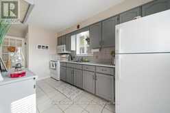 22 MOUNTFORD DRIVE | Guelph Ontario | Slide Image Nine
