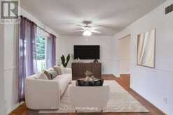 34 KILLDEER CRESCENT | Bracebridge Ontario | Slide Image Four
