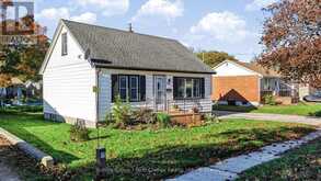 212 MARY STREET | Goderich Ontario | Slide Image Two