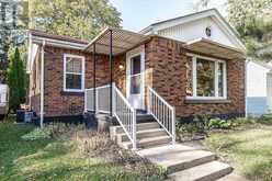 226 BIRMINGHAM STREET | Stratford Ontario | Slide Image Forty-seven