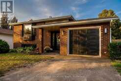 390 SECOND STREET | Collingwood Ontario | Slide Image One