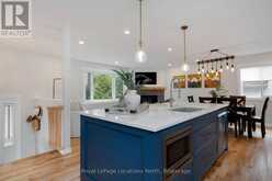 390 SECOND STREET | Collingwood Ontario | Slide Image Nine