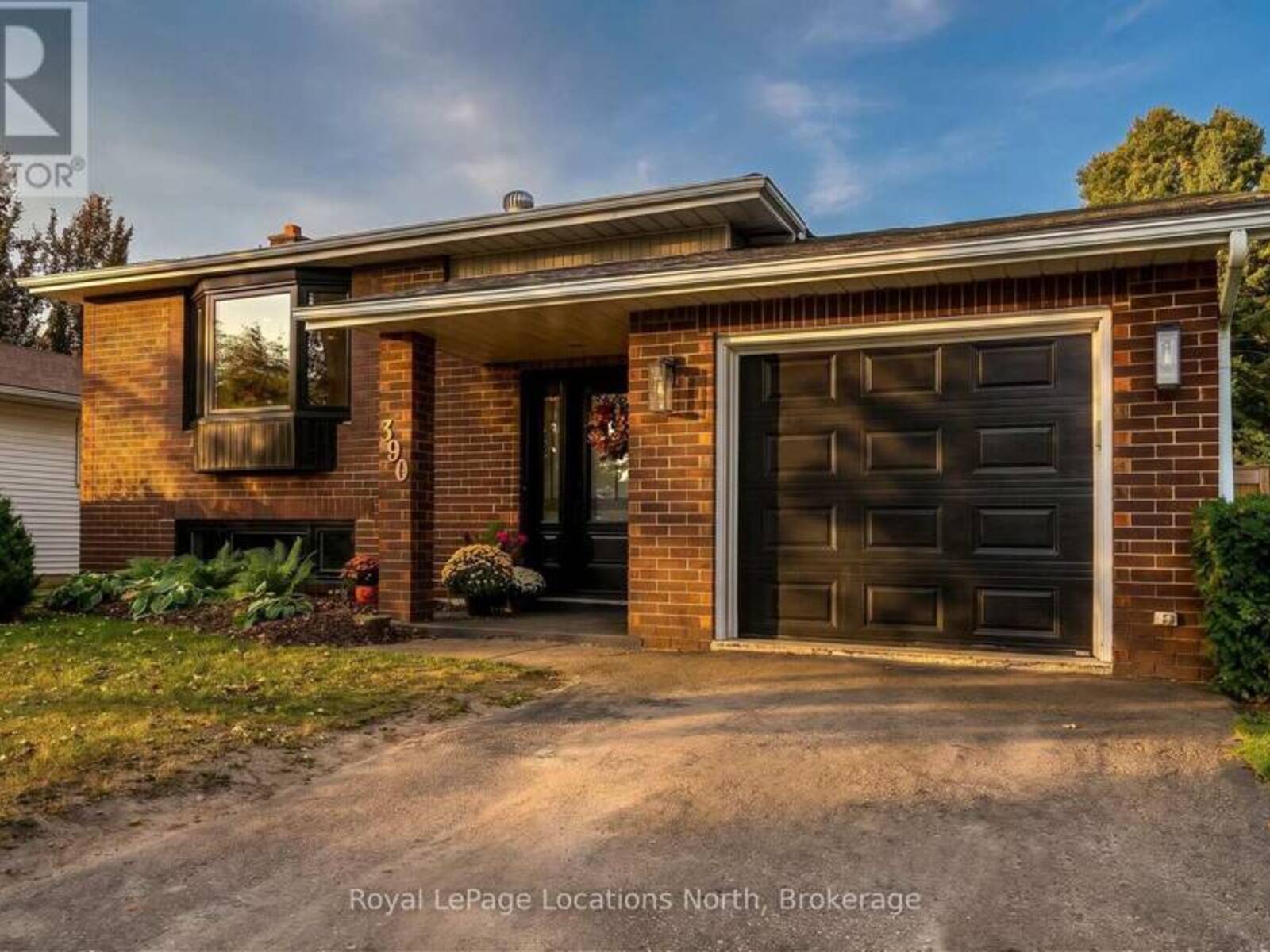 390 SECOND STREET, Collingwood, Ontario L9Y 1G8