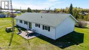 26 MAPLE GOLF CRESCENT | Tobermory Ontario | Slide Image Twenty-nine