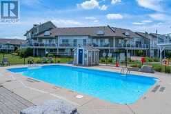 5 - 5 CRANBERRY SHORES | Collingwood Ontario | Slide Image Three