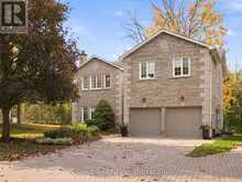 7 - 25 MANOR PARK CRESCENT | Guelph Ontario | Slide Image One