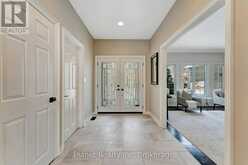 7 - 25 MANOR PARK CRESCENT | Guelph Ontario | Slide Image Six