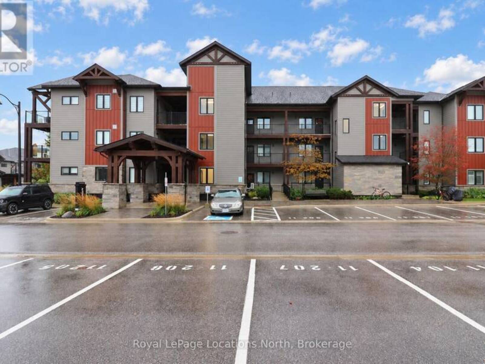 204 - 11 BECKWITH LANE, The Blue Mountains, Ontario L9Y 0C7