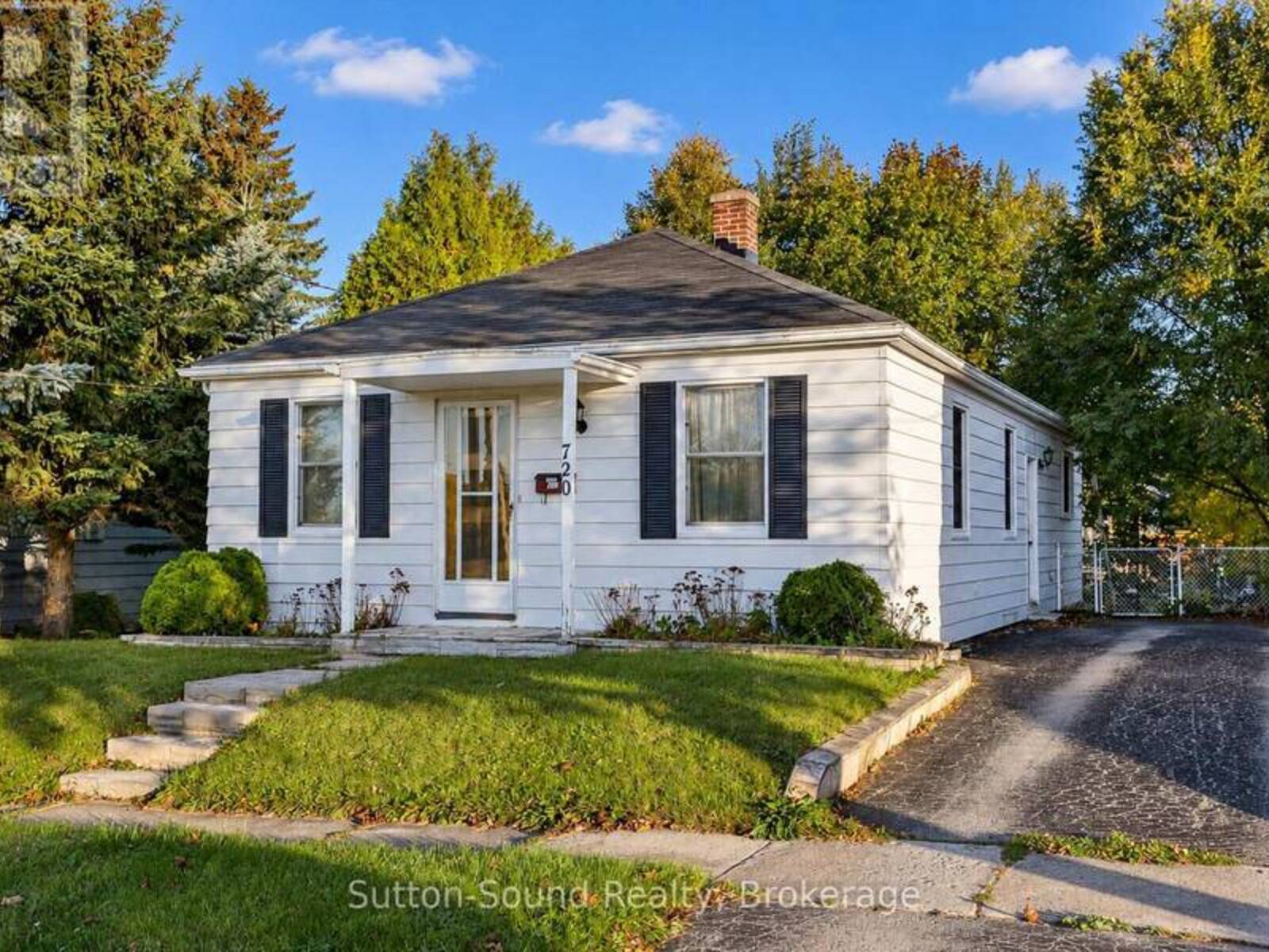 720 5TH ST EAST STREET E, Owen Sound, Ontario N4K 1E5