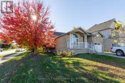 900 GZOWSKI STREET | Fergus Ontario | Slide Image One