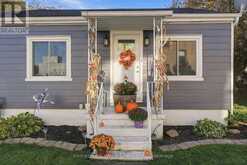 334 DAVIDSON AVENUE N | Listowel Ontario | Slide Image Four